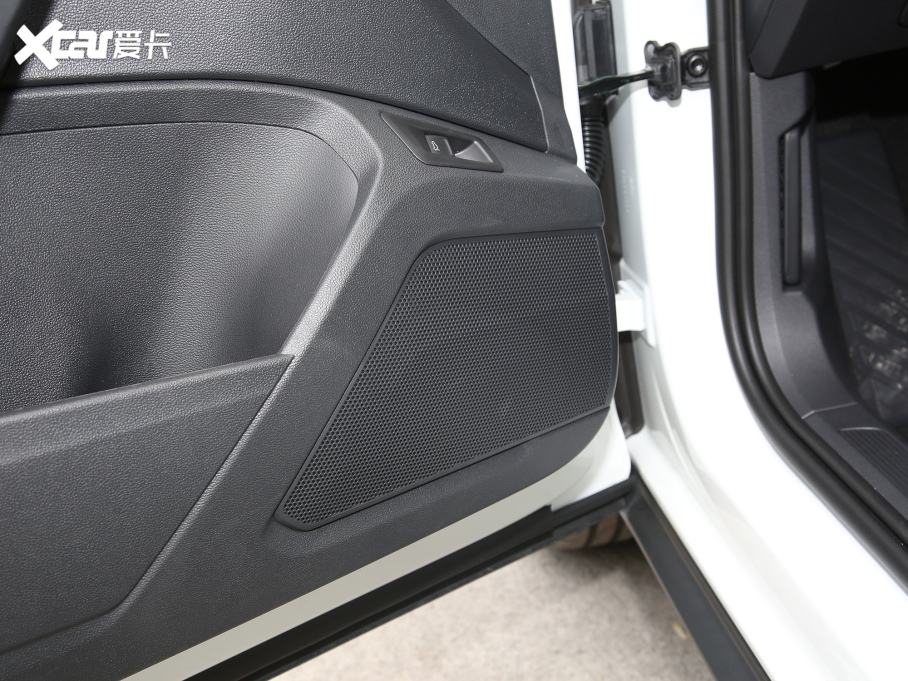 2022T-ROC̽ 280TSI DSGPLUS