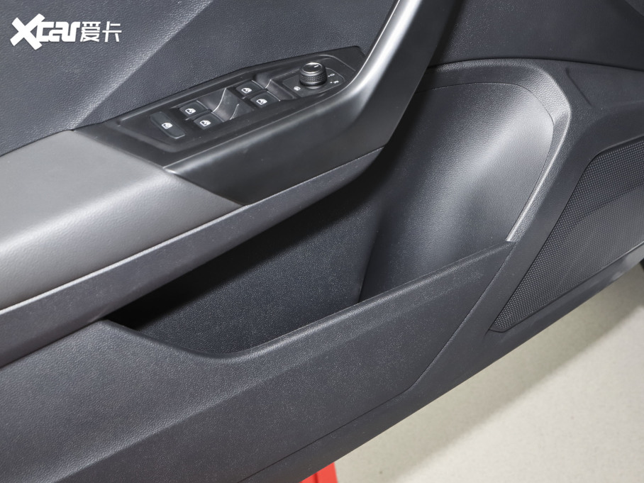 2022T-ROC̽ 280TSI DSG򌾫ӢPLUS