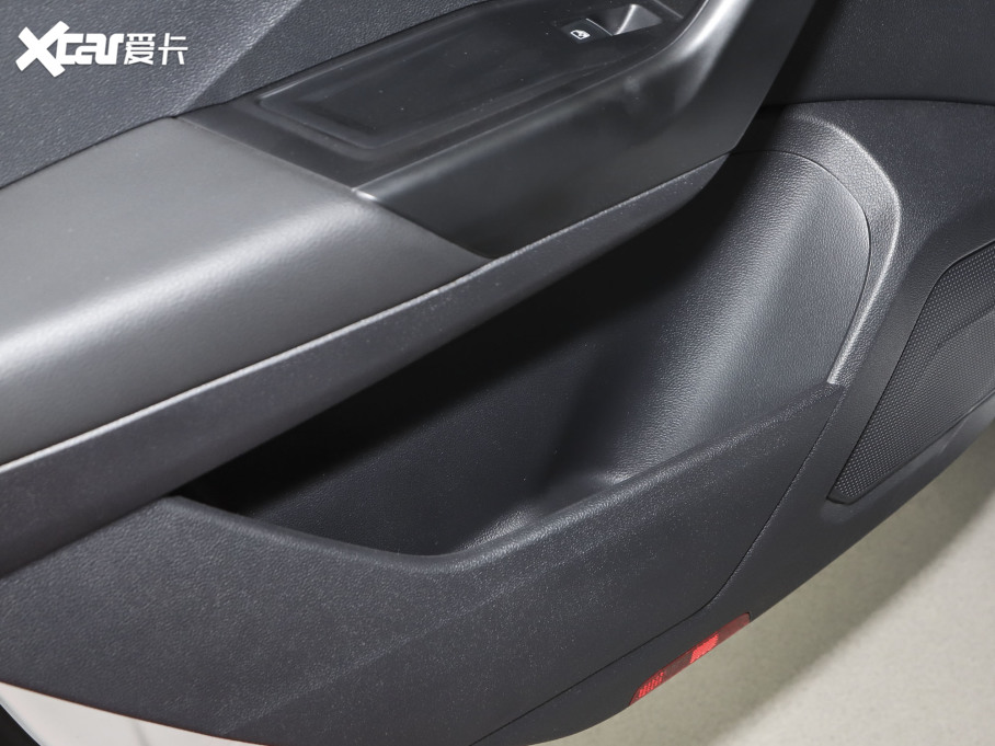 2022T-ROC̽ 280TSI DSG򌾫ӢPLUS