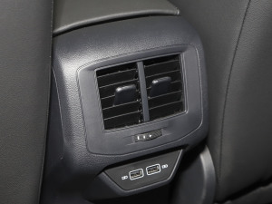 2022280TSI DSG򌾫ӢPLUS п؅^