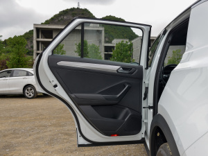 2022280TSI DSGR-Line Pro PLUS ܇T