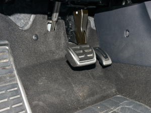 2022280TSI DSGR-Line Pro PLUS п؅^