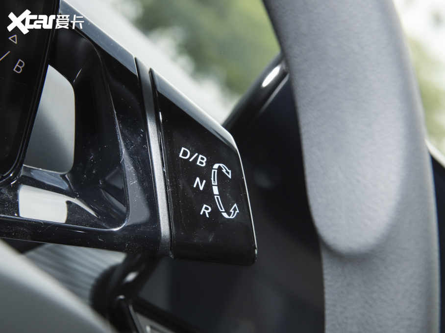 2022I(lng)D.4 CROZZ Lm(x)PURE+