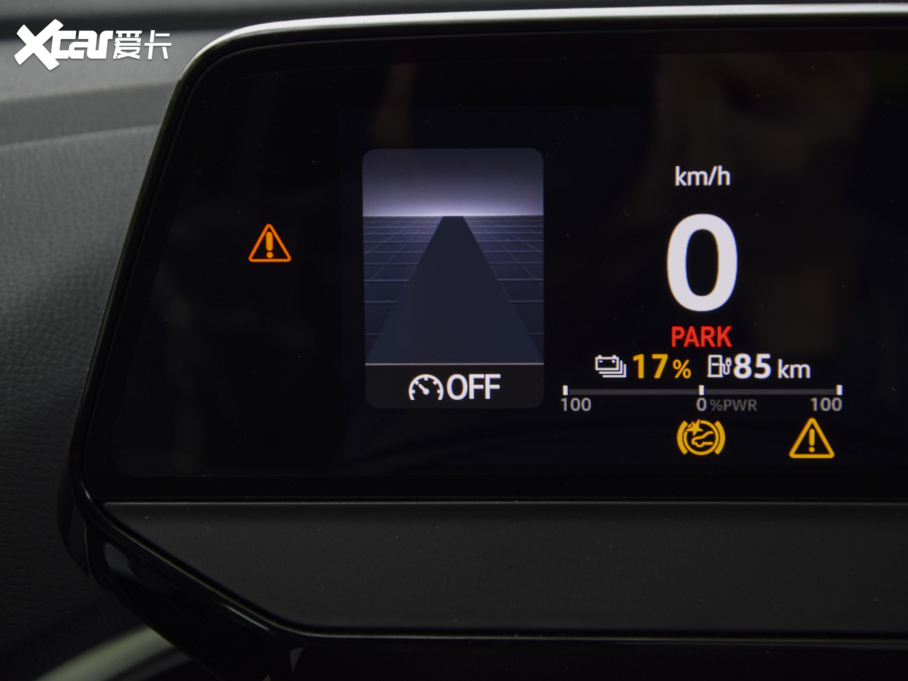 2022I(lng)D.4 CROZZ Lm(x)PURE+