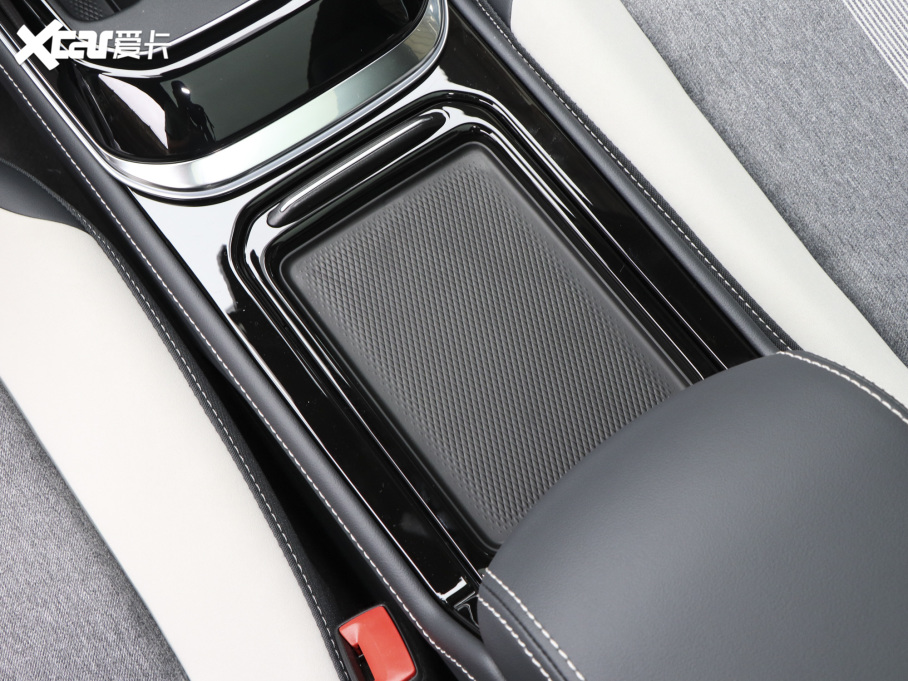 2022ID.4 CROZZ ˜mPURE