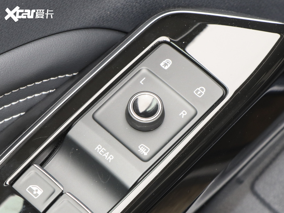 2022ID.4 CROZZ ˜mPURE