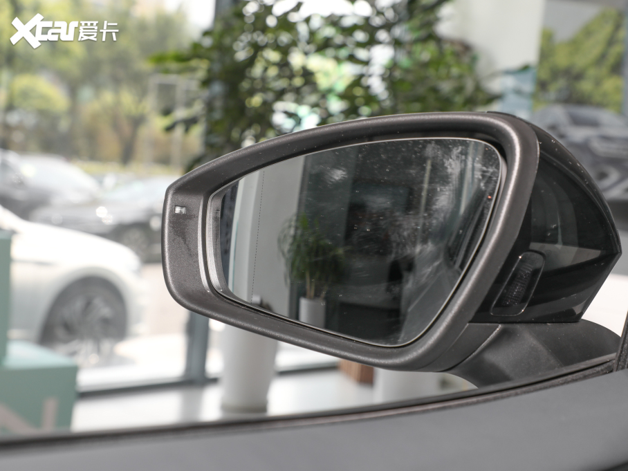 2022I(lng)D.4 CROZZ PRIME