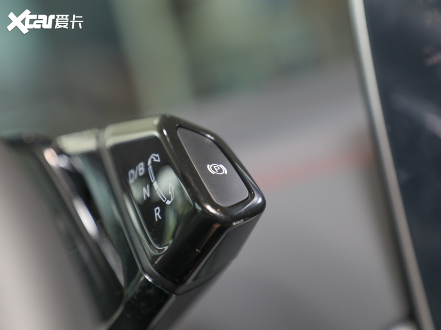 2022I(lng)D.4 CROZZ PRIME