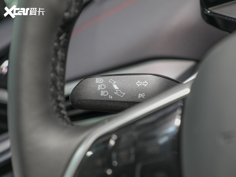 2022I(lng)D.4 CROZZ PRIME