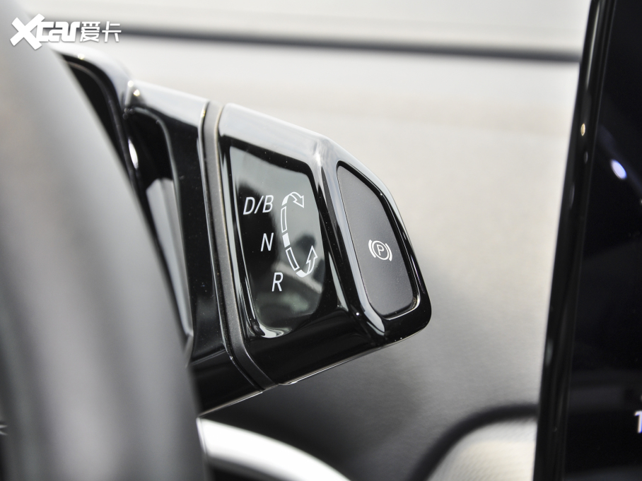 2022I(lng)D.4 CROZZ Lm(x)PRO