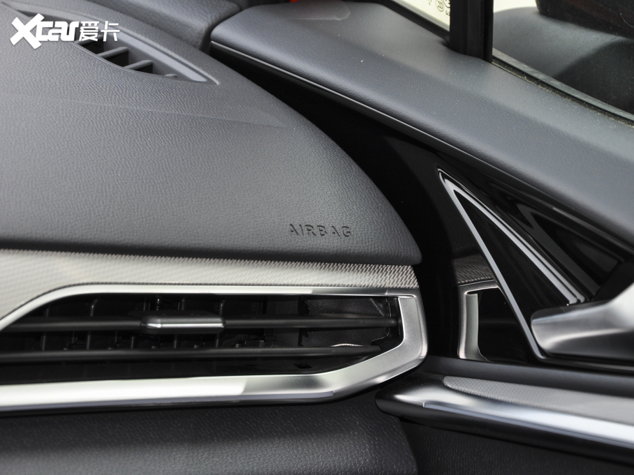 2022I(lng)D.4 CROZZ Lm(x)PRO