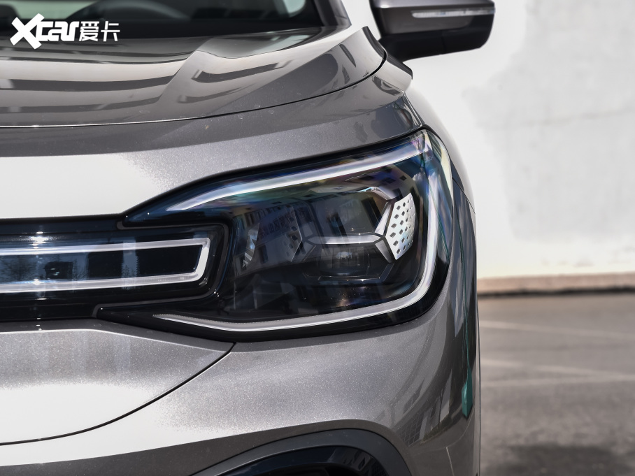 2022ID.6 CROZZ LmLite PRO