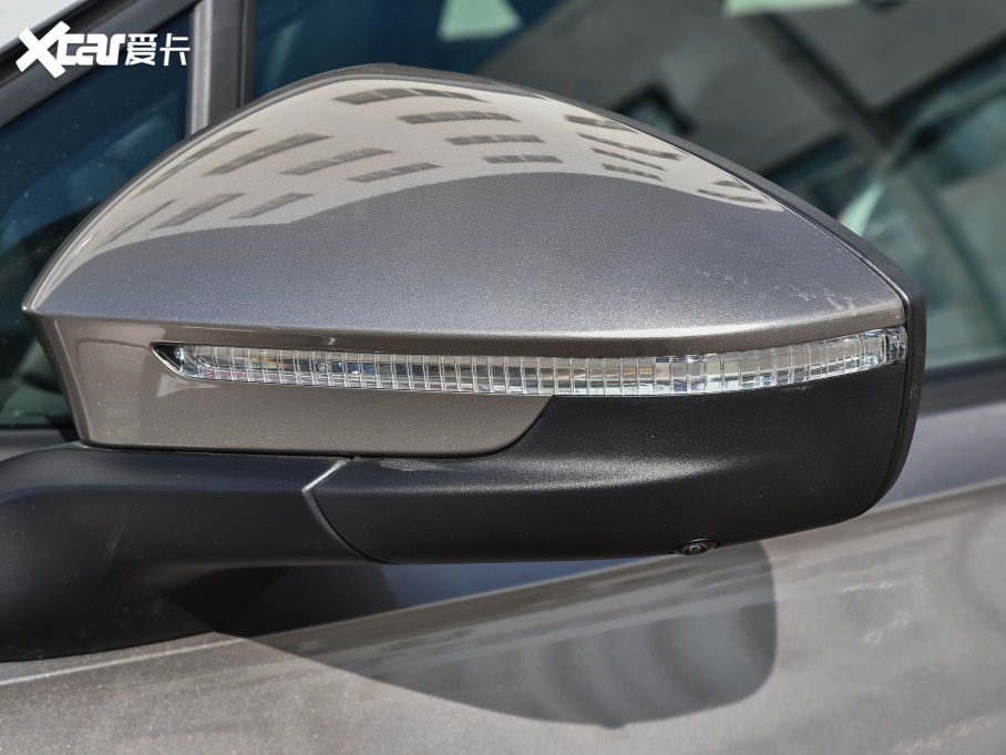 2022ID.6 CROZZ LmLite PRO