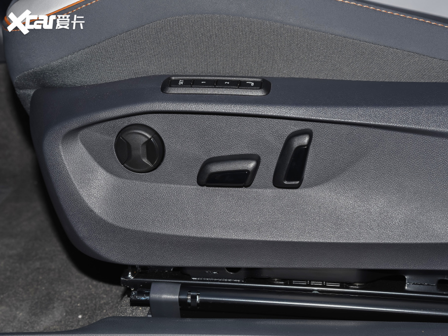 2022ID.6 CROZZ LmLite PRO