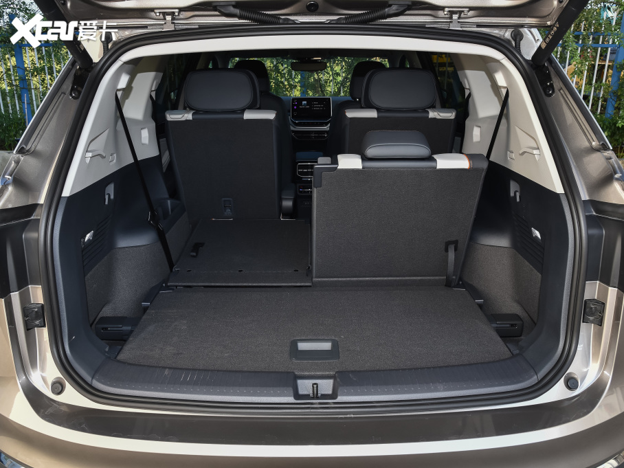 2022ID.6 CROZZ LmLite PRO