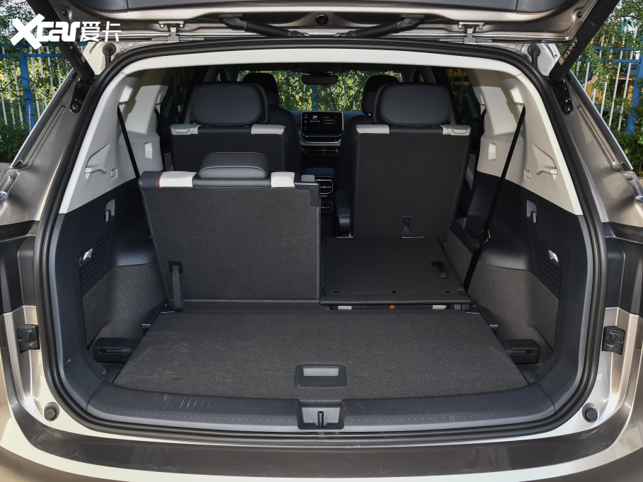 2022ID.6 CROZZ LmLite PRO