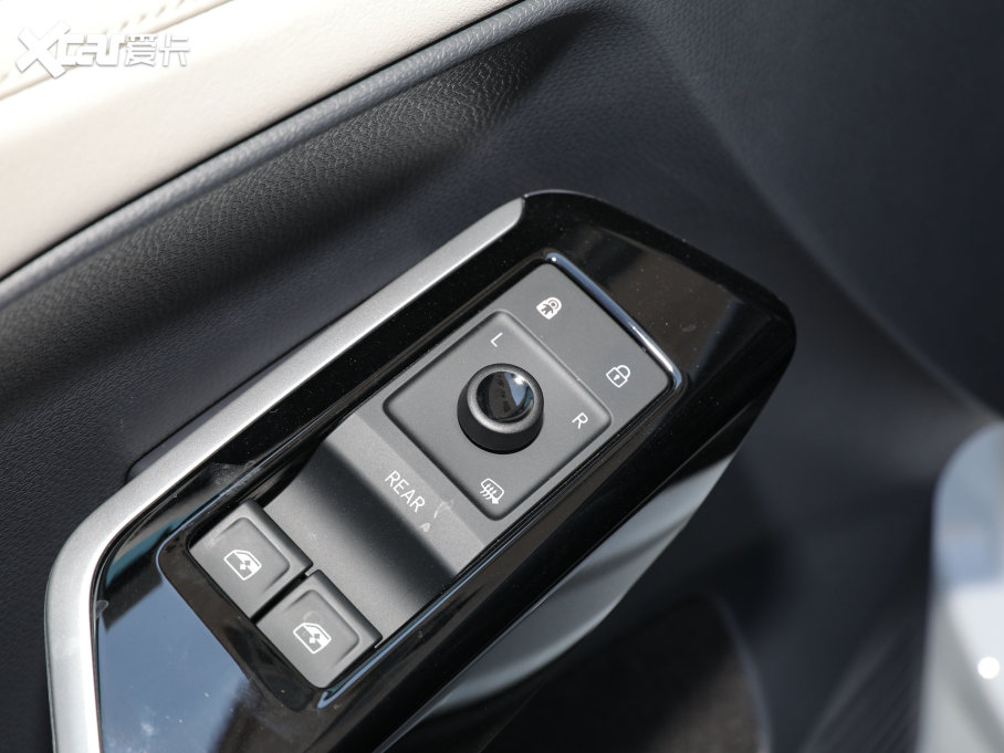 2022I(lng)D.6 CROZZ (bio)(zhn)m(x)PURE