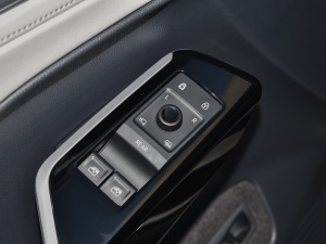 2022LmLite PRO п؅^