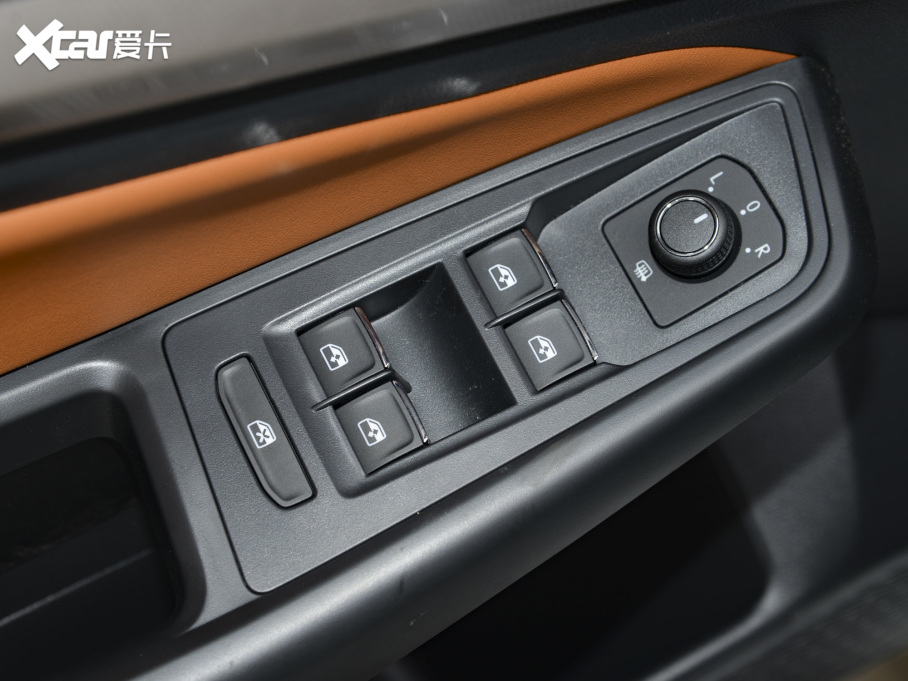 2023 200TSI DSGPRO