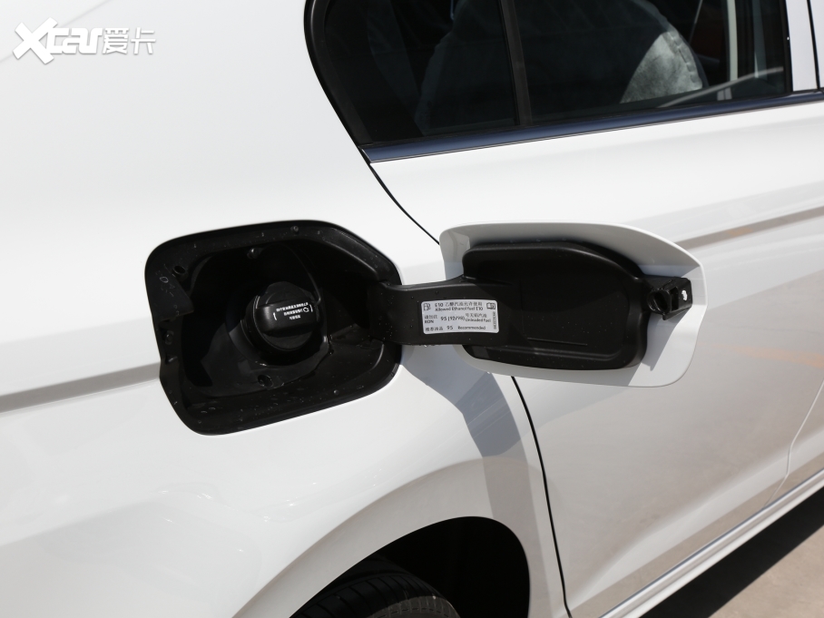 2023(li) 200TSI DSGа