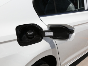 2023200TSI DSGа (x)(ji)^