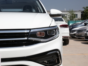 2023200TSI DSGа (x)(ji)^