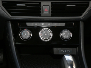 2023200TSI DSGа п؅^