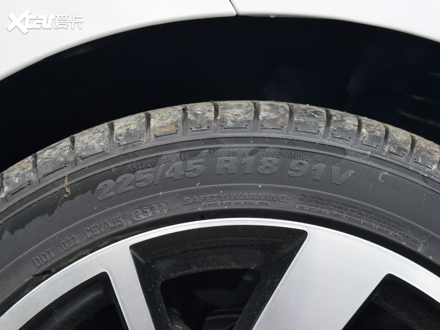 2023v 300TSI DSG׿Խ