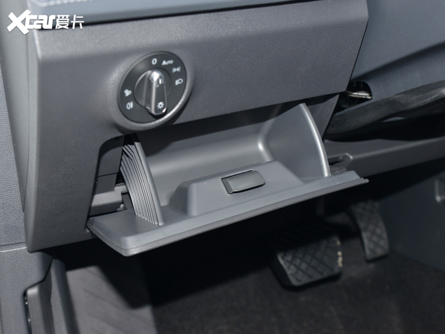 2023�����v 300TSI DSG׿Խ��