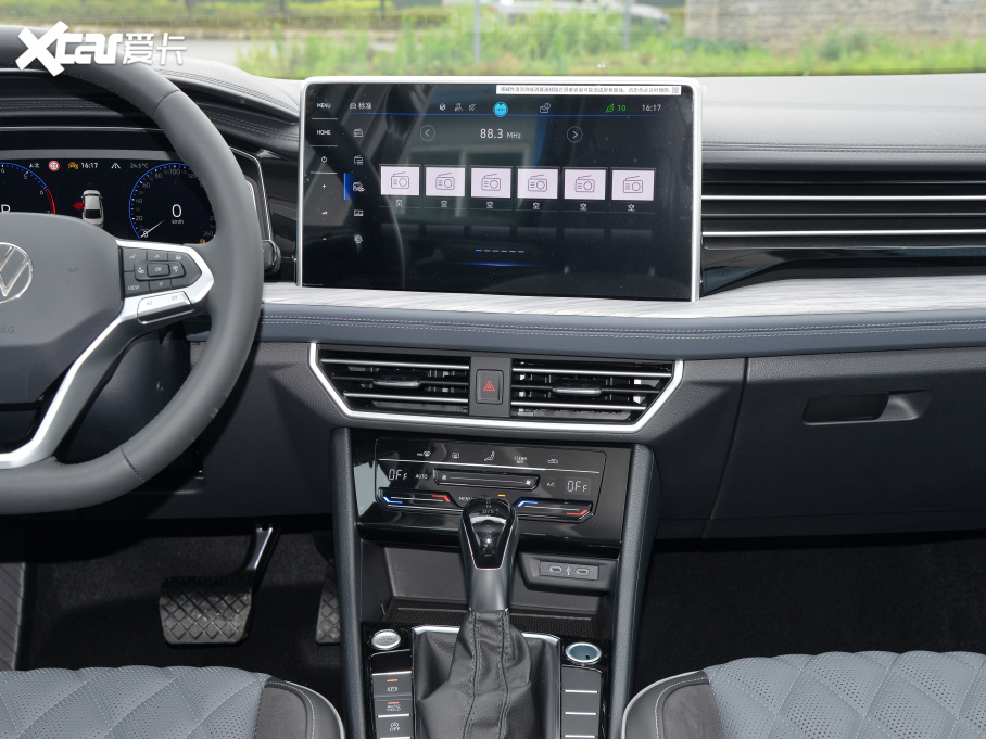 2023v 300TSI DSG׿Խ