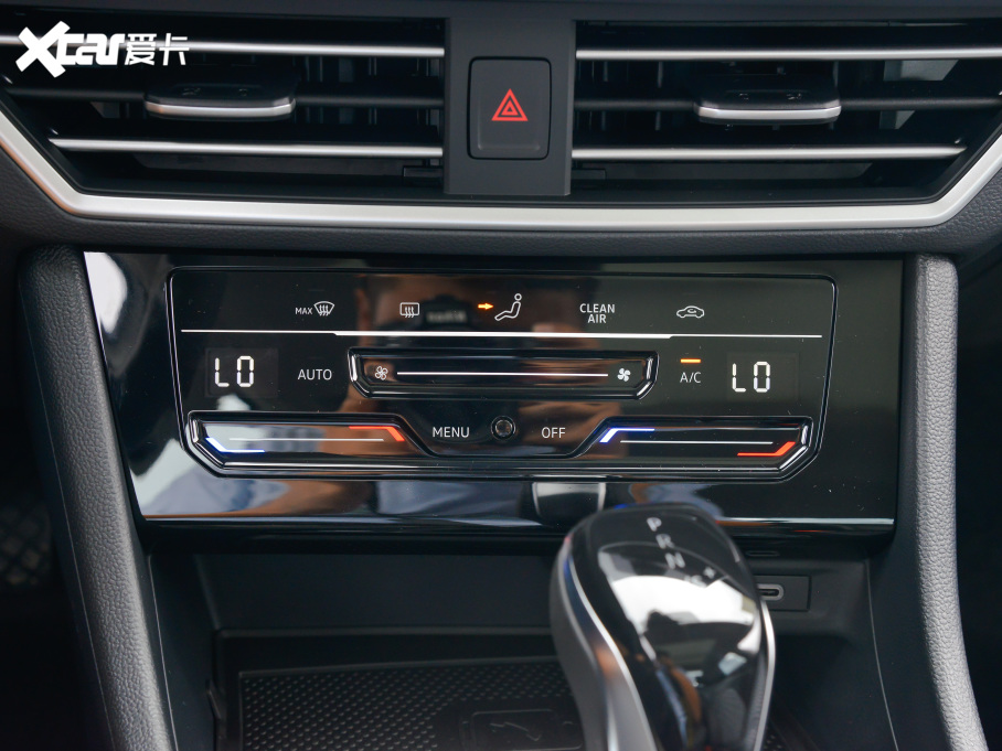 2023v 300TSI DSG׿Խ