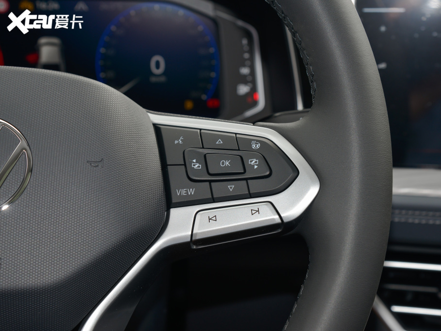 2023v 300TSI DSG׿Խ