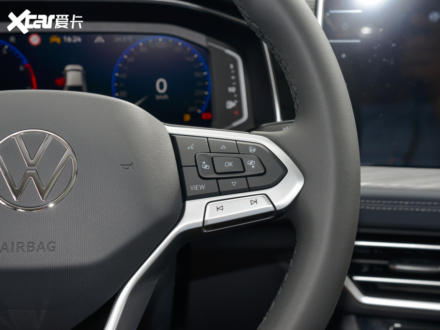 2023v 300TSI DSG׿Խ