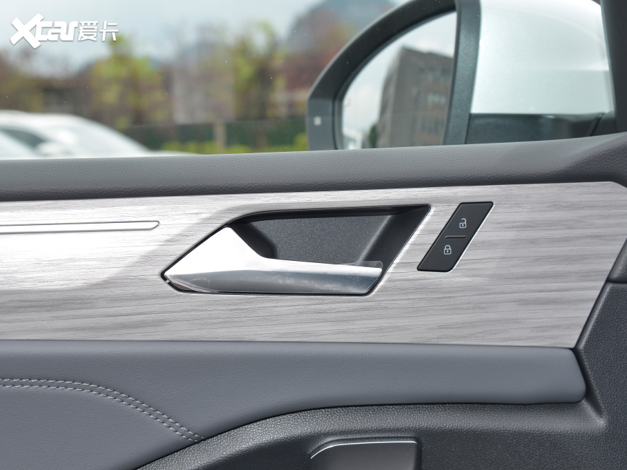 2023v 300TSI DSG׿Խ