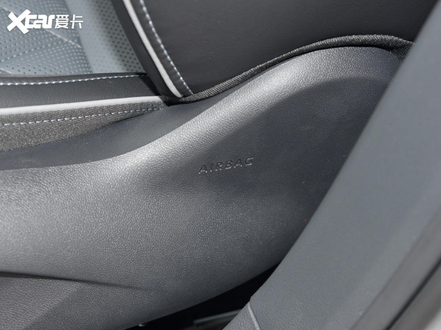 2023v 300TSI DSG׿Խ