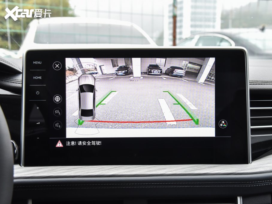 2023v 280TSI DSGԽLite