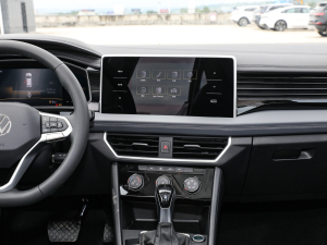 2023200TSI DSGwԽ п_