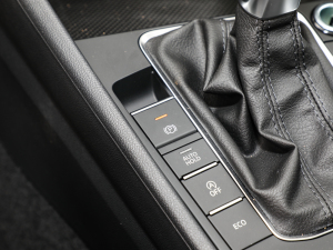 2023200TSI DSGwԽ v܇Ƅ