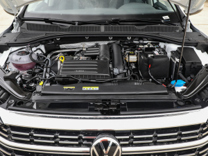2023款200TSI DSG飞越版 发动机