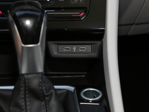 2023280TSI DSGԽPlus п؅^