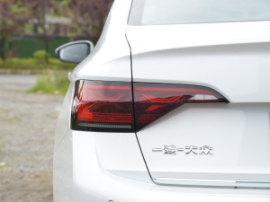 2023300TSI DSG׿Խ ^