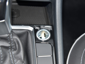 2023300TSI DSG׿Խ п؅^