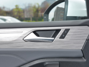 2023300TSI DSG׿Խ п؅^