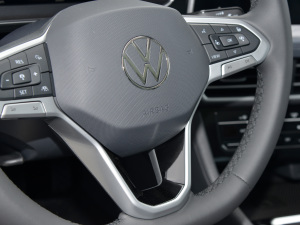 2023300TSI DSG׿Խ п؅^(q)