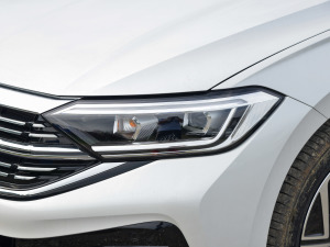 2023款280TSI DSG超越版 大灯