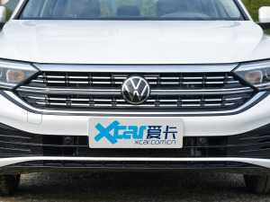 2023款280TSI DSG超越版 中网