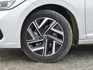 2023款280TSI DSG超越版 轮圈