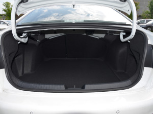 2023款280TSI DSG超越版 行李厢空间