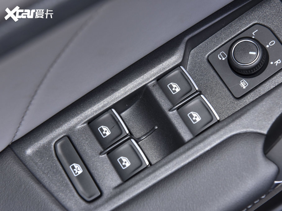 2023̽ 380TSI R-Line Proǻ۰