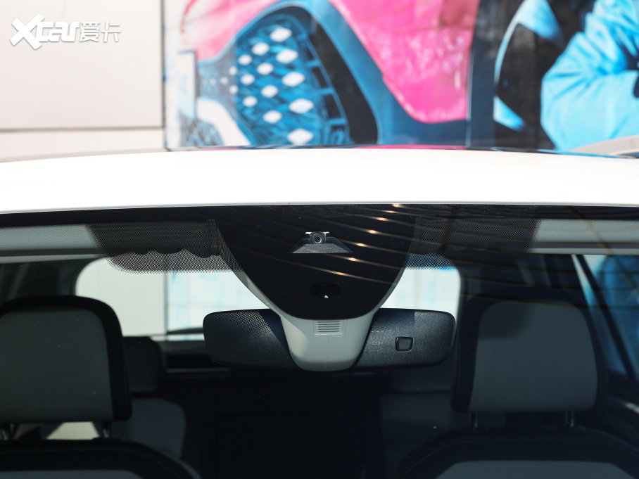 2023��̽�� 330TSI ���R-Line���ܰ�